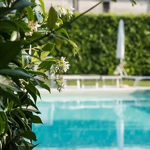  Vakantieboerderij Lecolombare Italië